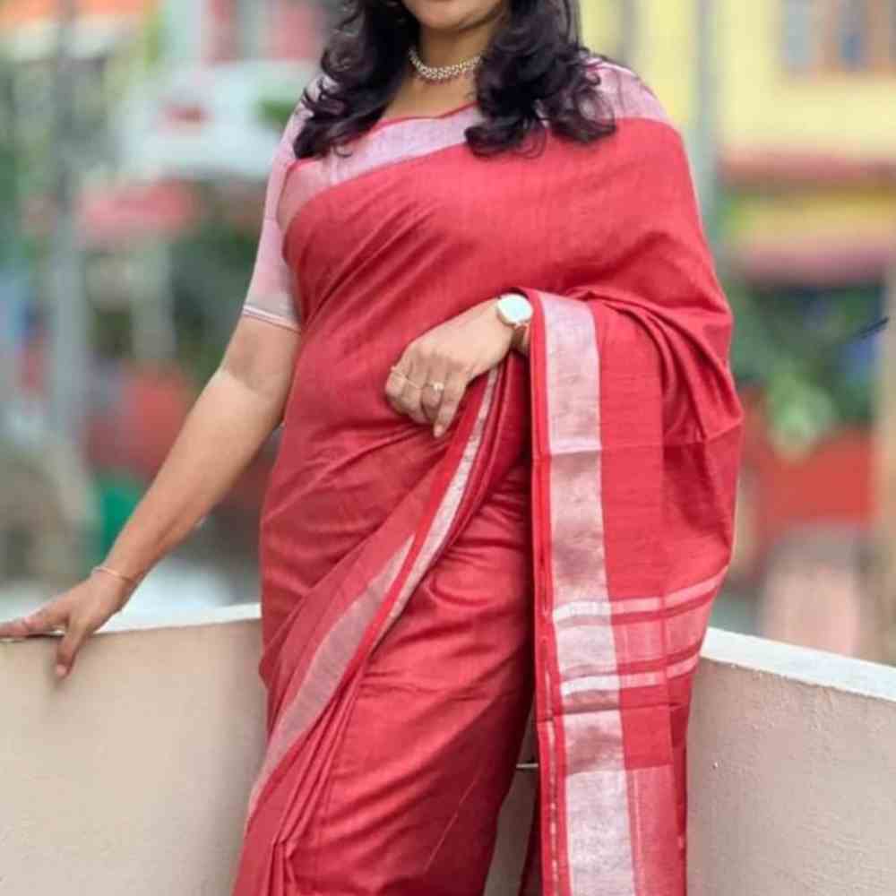 Cotton linen Saree with Zari Border in Red